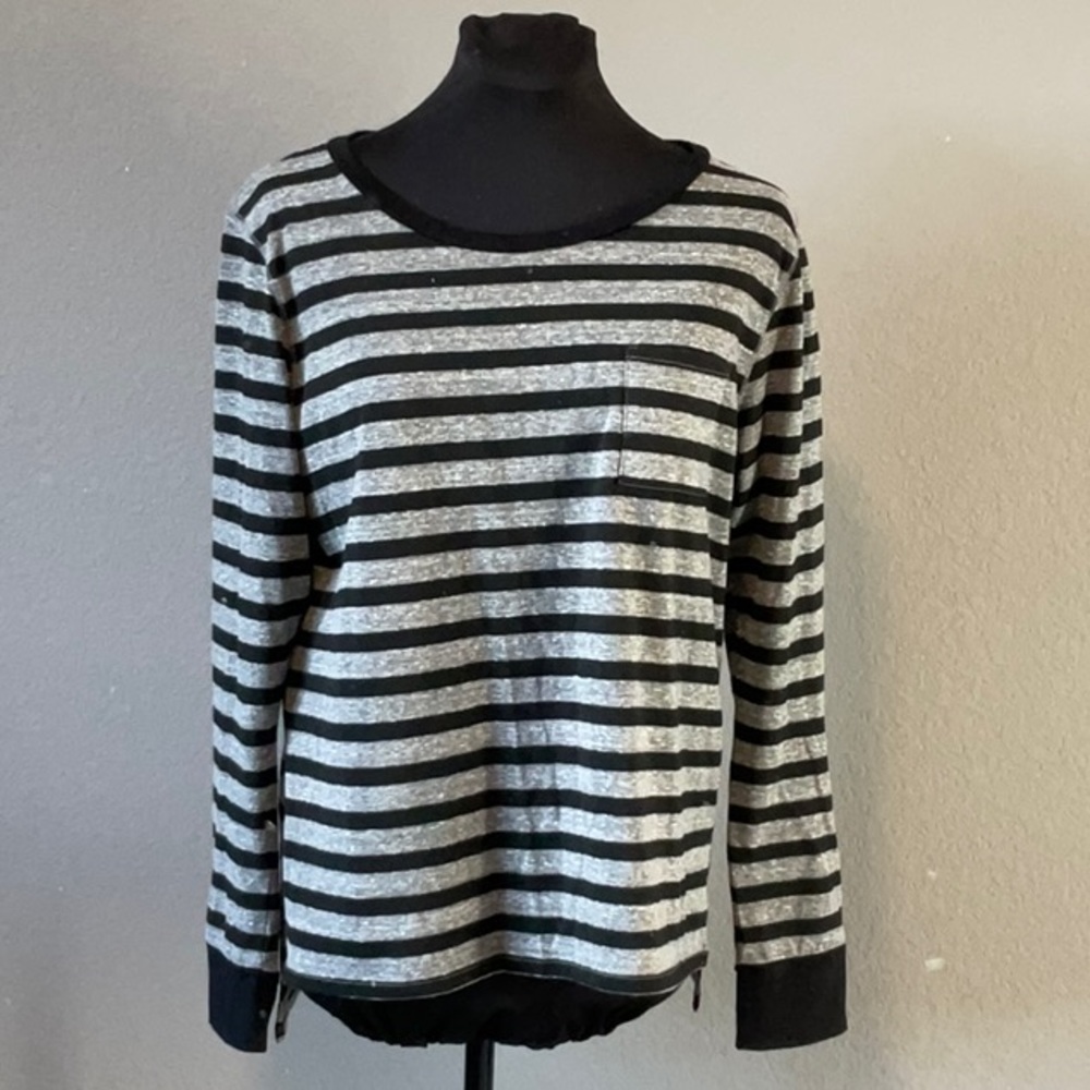 NWOT Vans t shirt size medium
